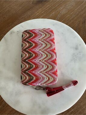 Woven Chevron Wristlet Wallet in Pink & Brown